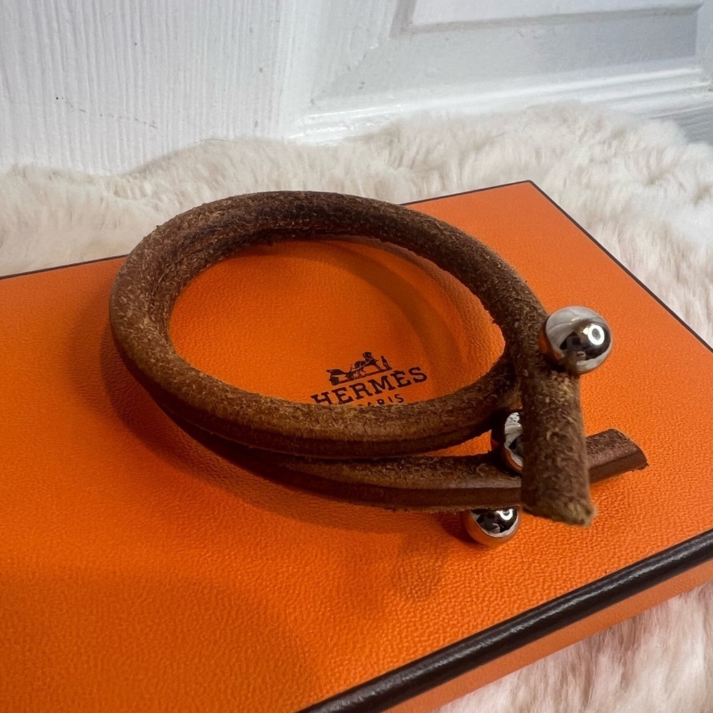 HERMES LEATHER BANGLE UNISEX BRACELET WITH BOX - Picture 4 of 15